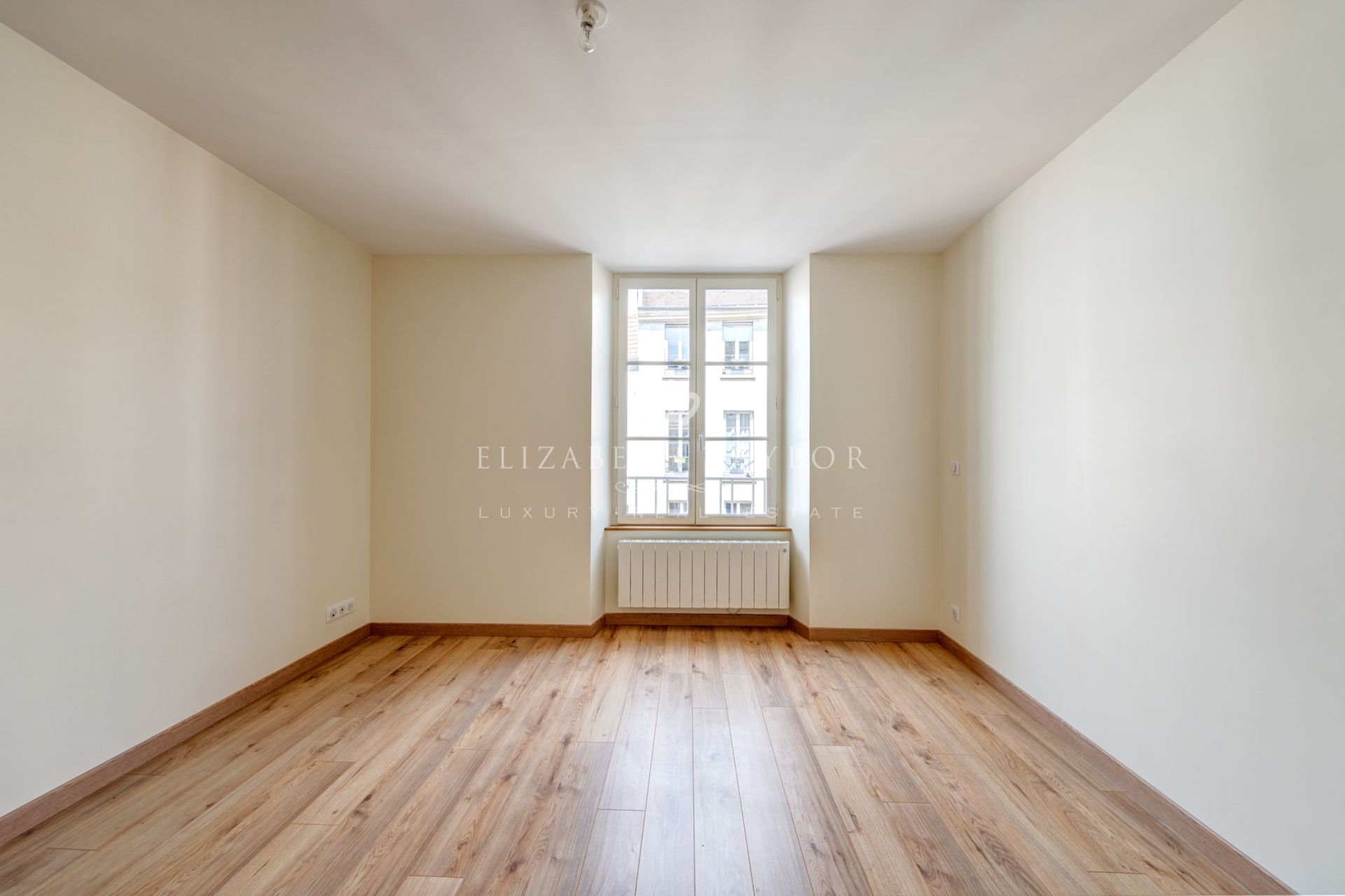 appartement 5 pièces en vente sur ST GERMAIN EN LAYE (78100)