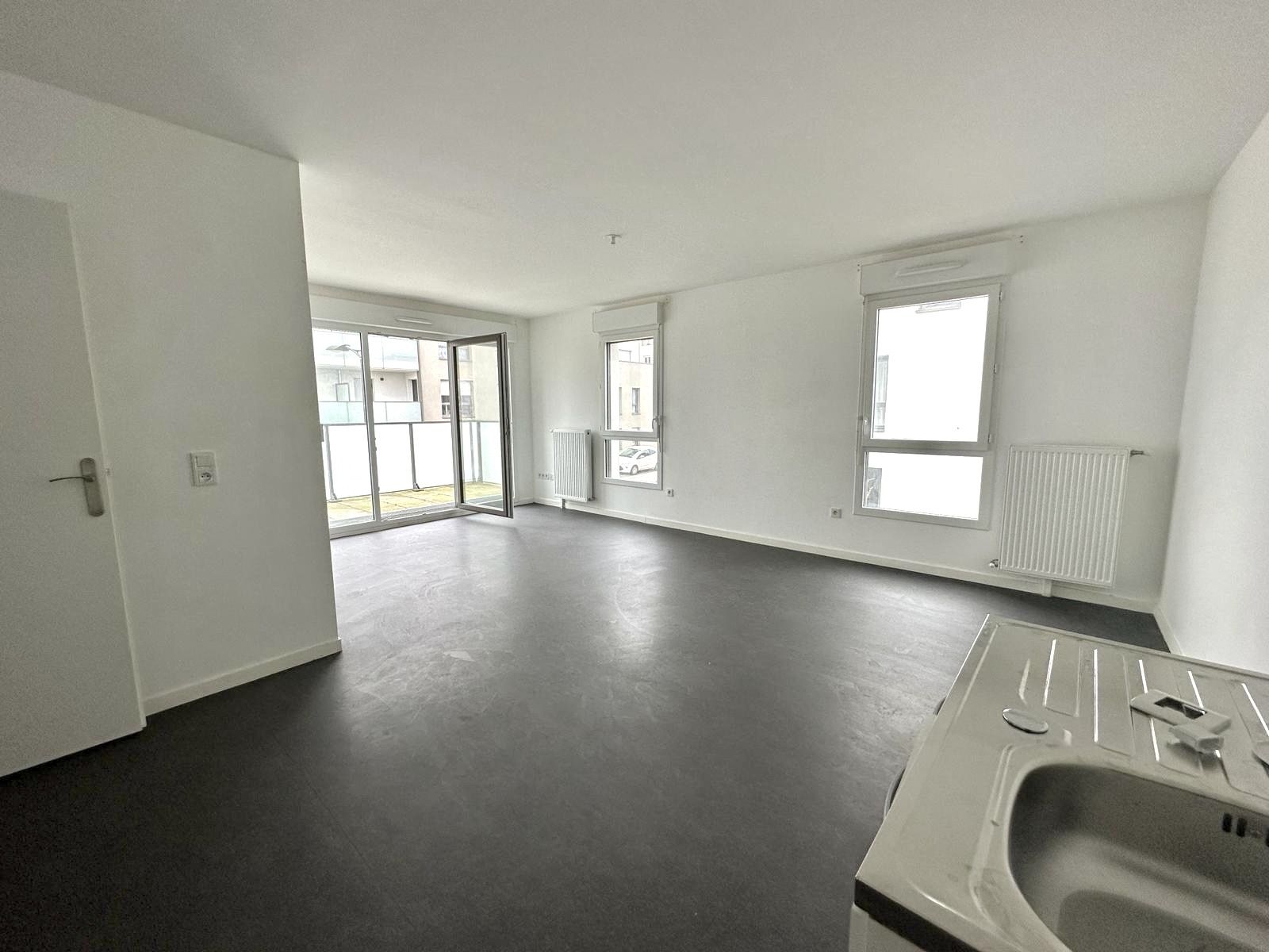 apartment 4 rooms for sale on ACHERES (78260)
