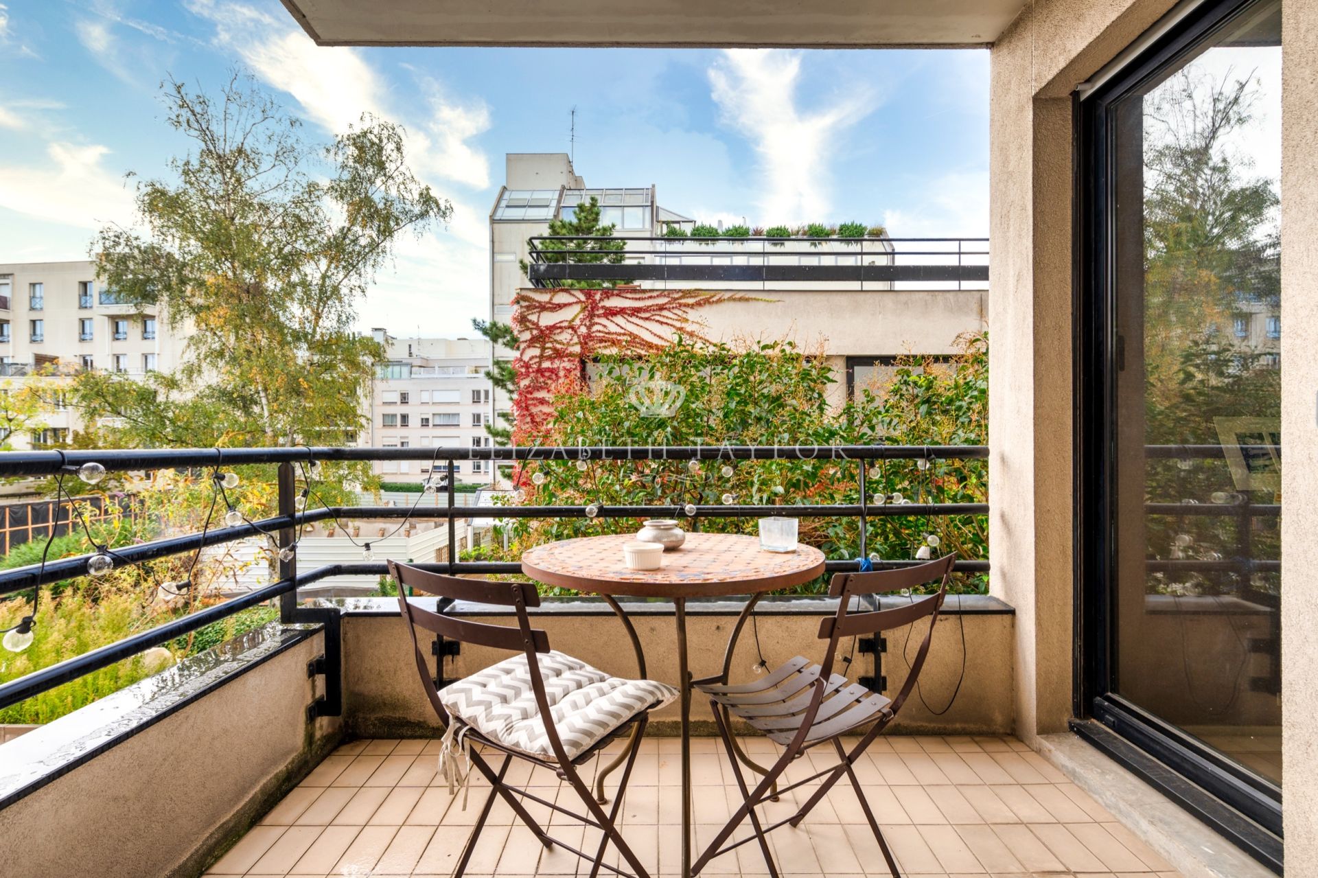apartment 6 rooms for sale on BOULOGNE BILLANCOURT (92100)