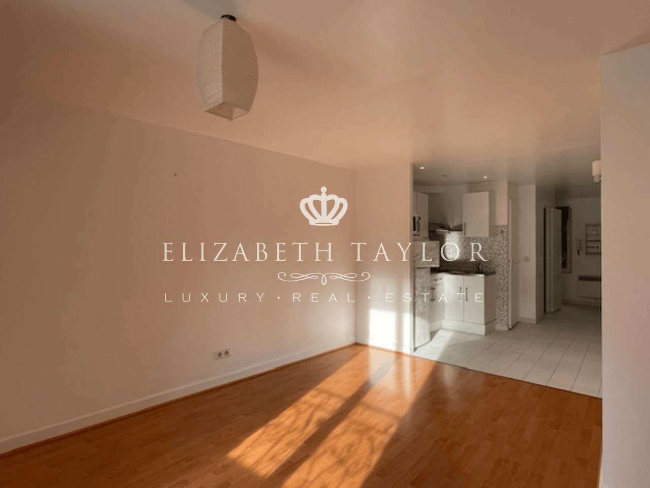 apartment 1 room for sale on Saint-Germain-en-Laye (78100)