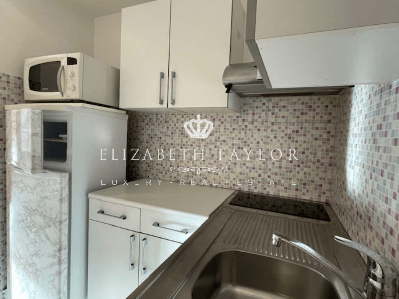 apartment 1 room for sale on Saint-Germain-en-Laye (78100)