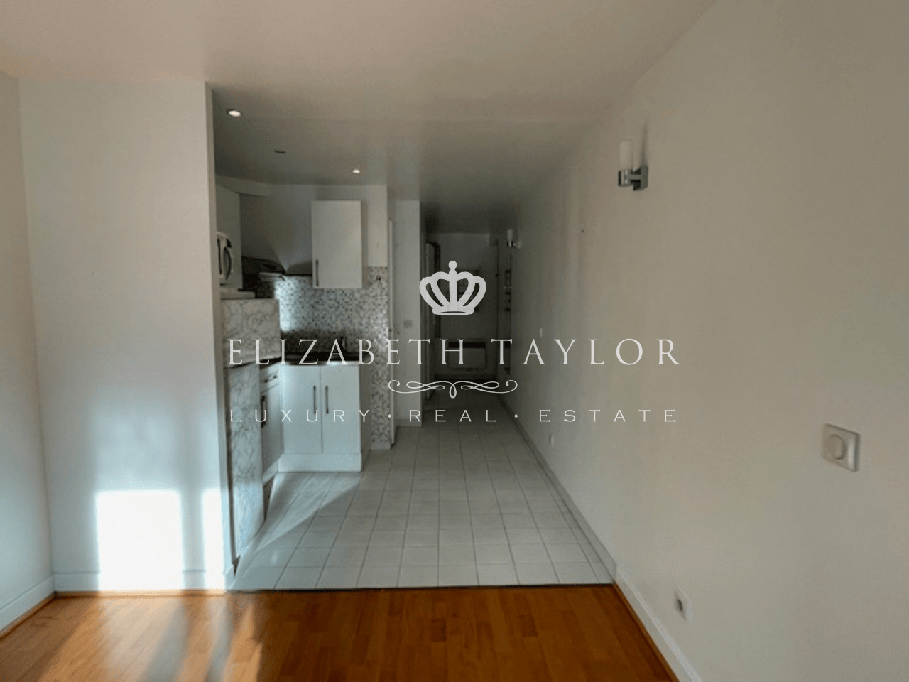 apartment 1 room for sale on Saint-Germain-en-Laye (78100)