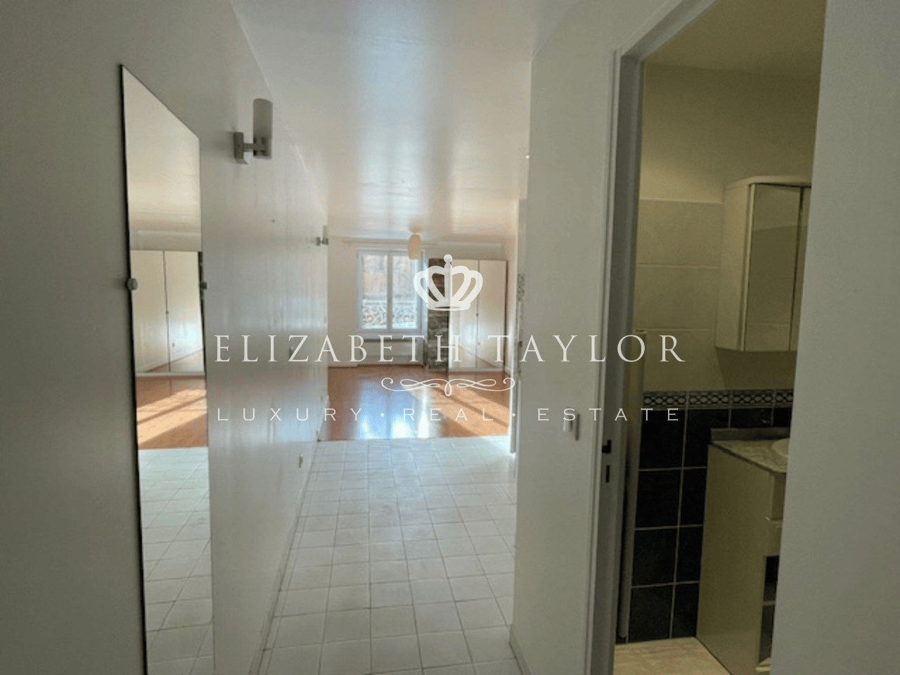 apartment 1 room for sale on Saint-Germain-en-Laye (78100)