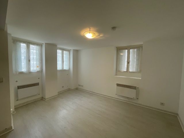 apartment 1 room for sale on Saint-Germain-en-Laye (78100)