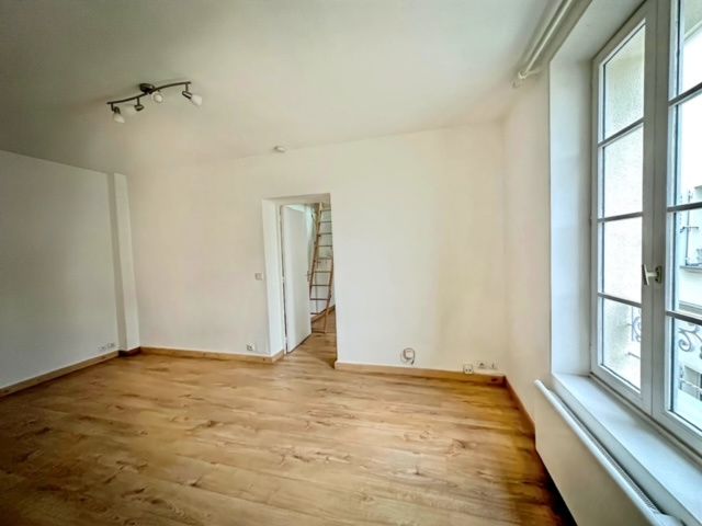 apartment 1 room for sale on Saint-Germain-en-Laye (78100)
