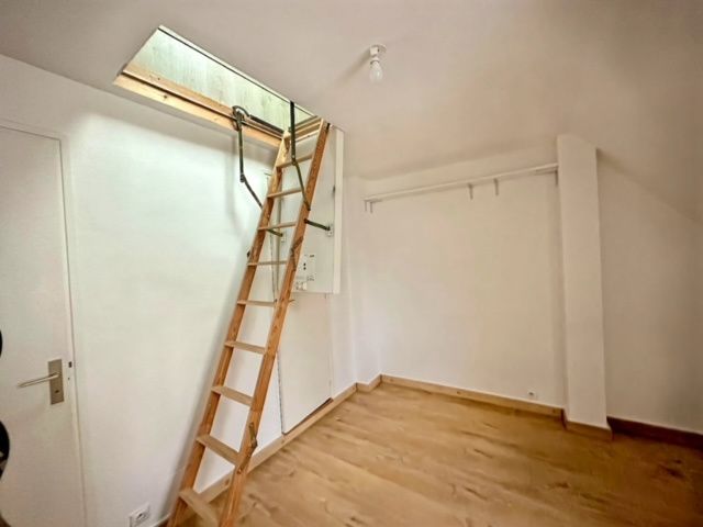 apartment 1 room for sale on Saint-Germain-en-Laye (78100)