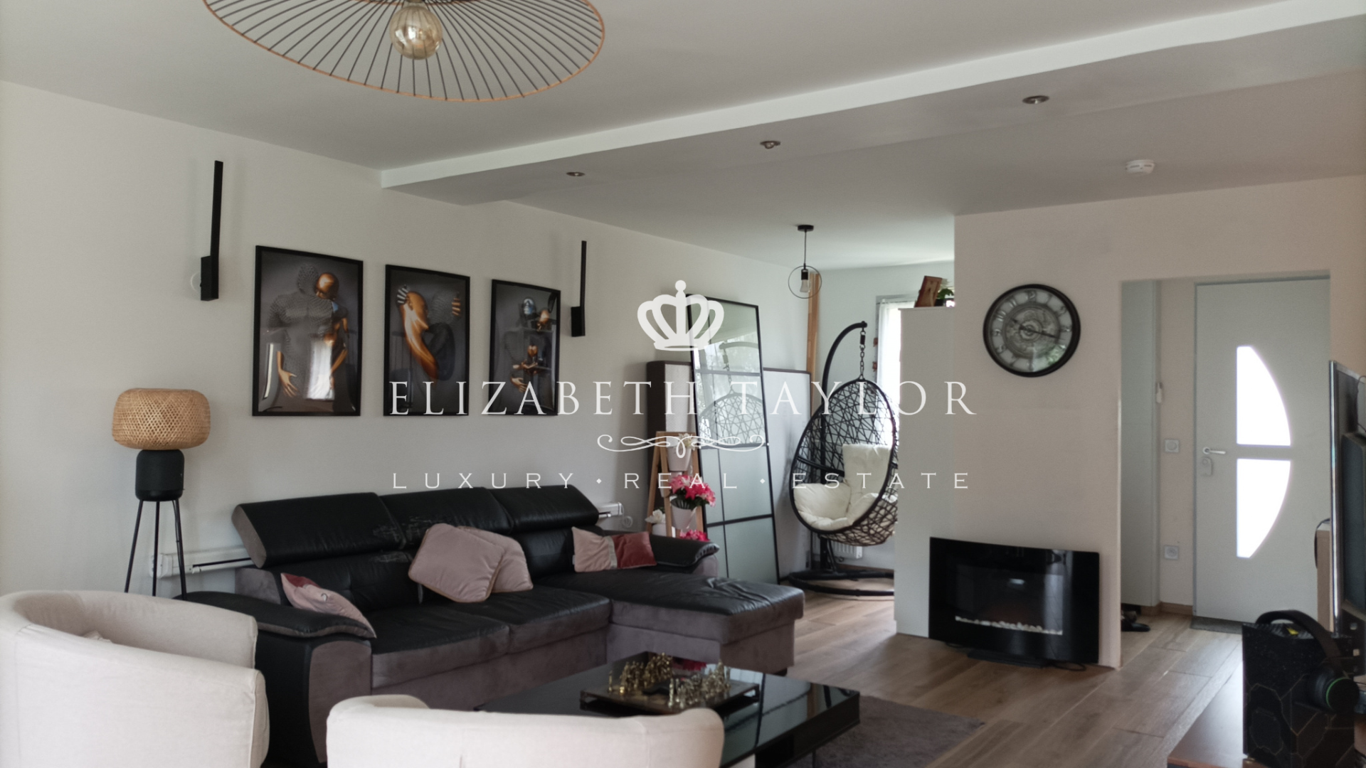 house 8 rooms for sale on Maurepas (78310)