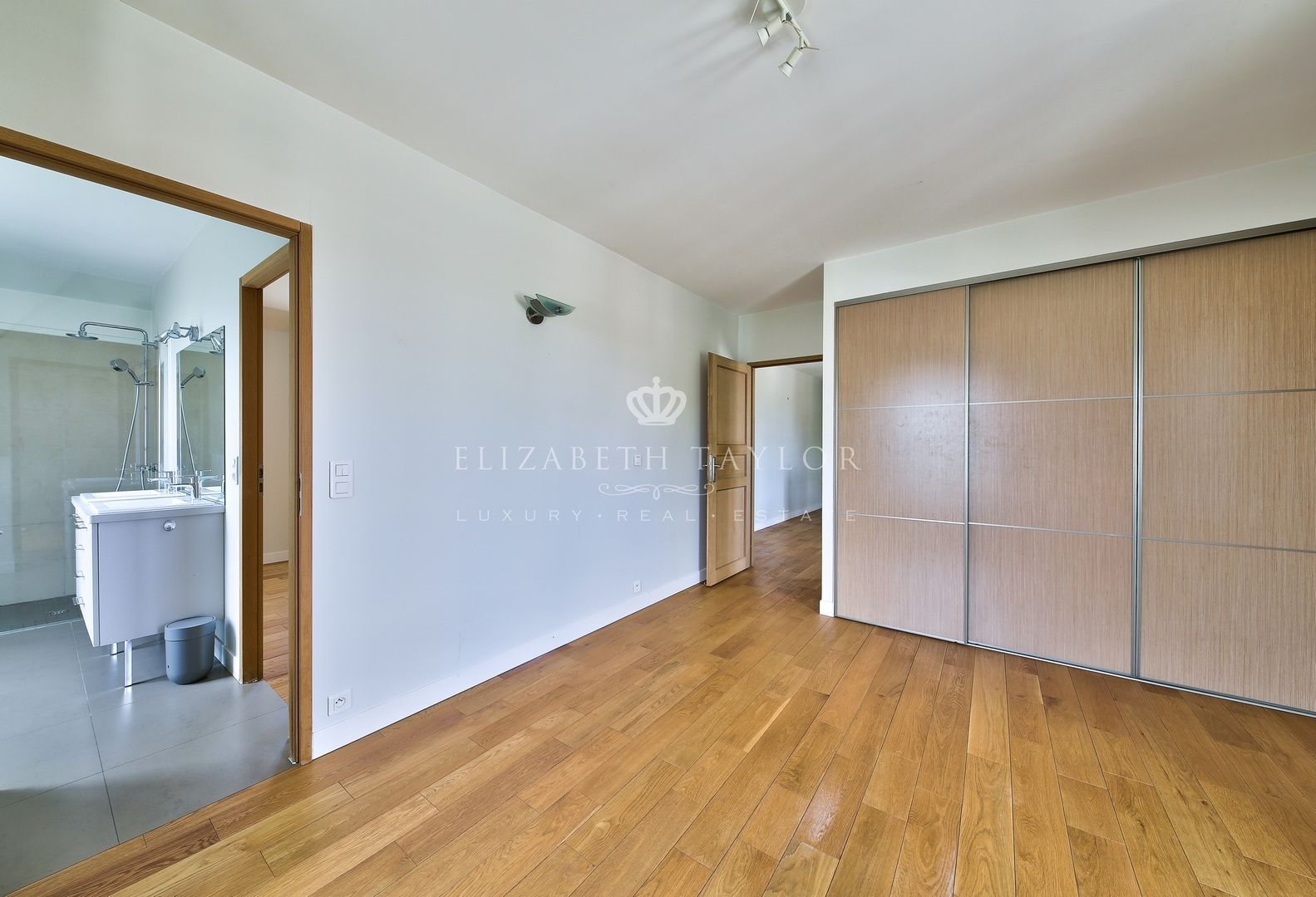 maison 10 pièces en vente sur Orgeval (78630)