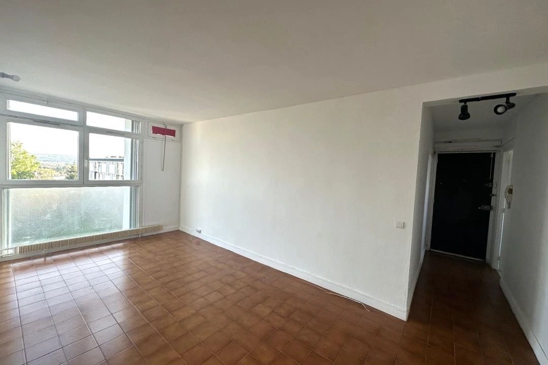 apartment 3 rooms for rent on Chatou (78400)