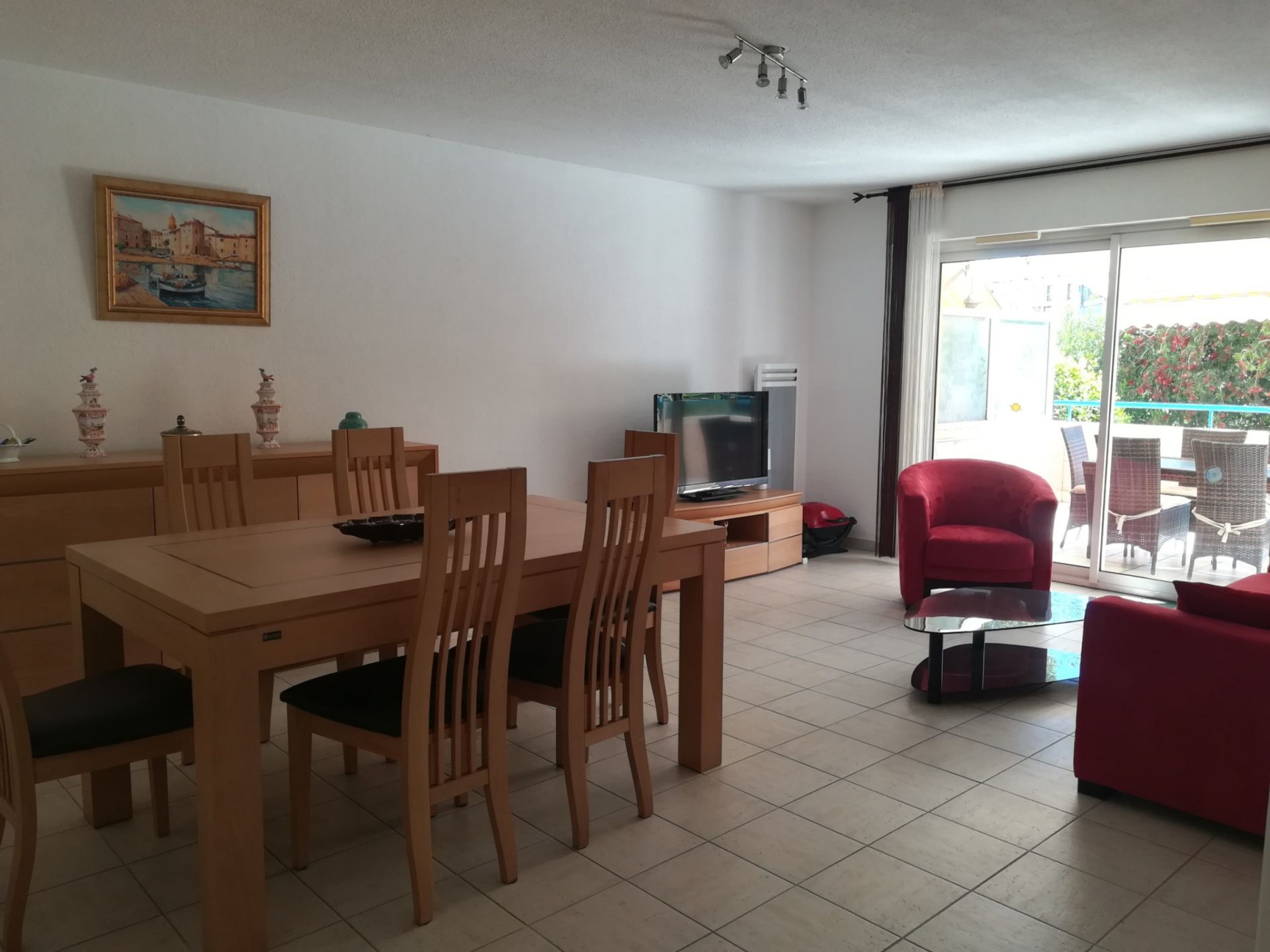 apartment 3 rooms for sale on Fréjus (83600)