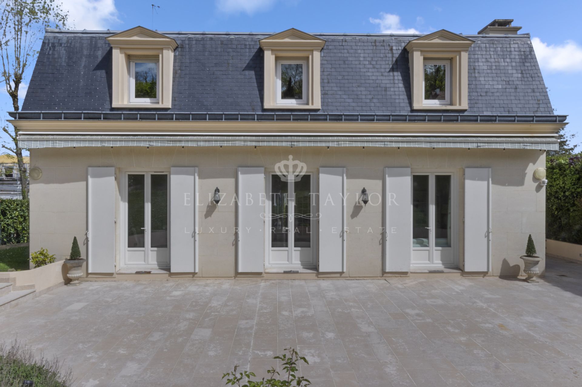 house 10 rooms for rent on Rueil-Malmaison (92500)
