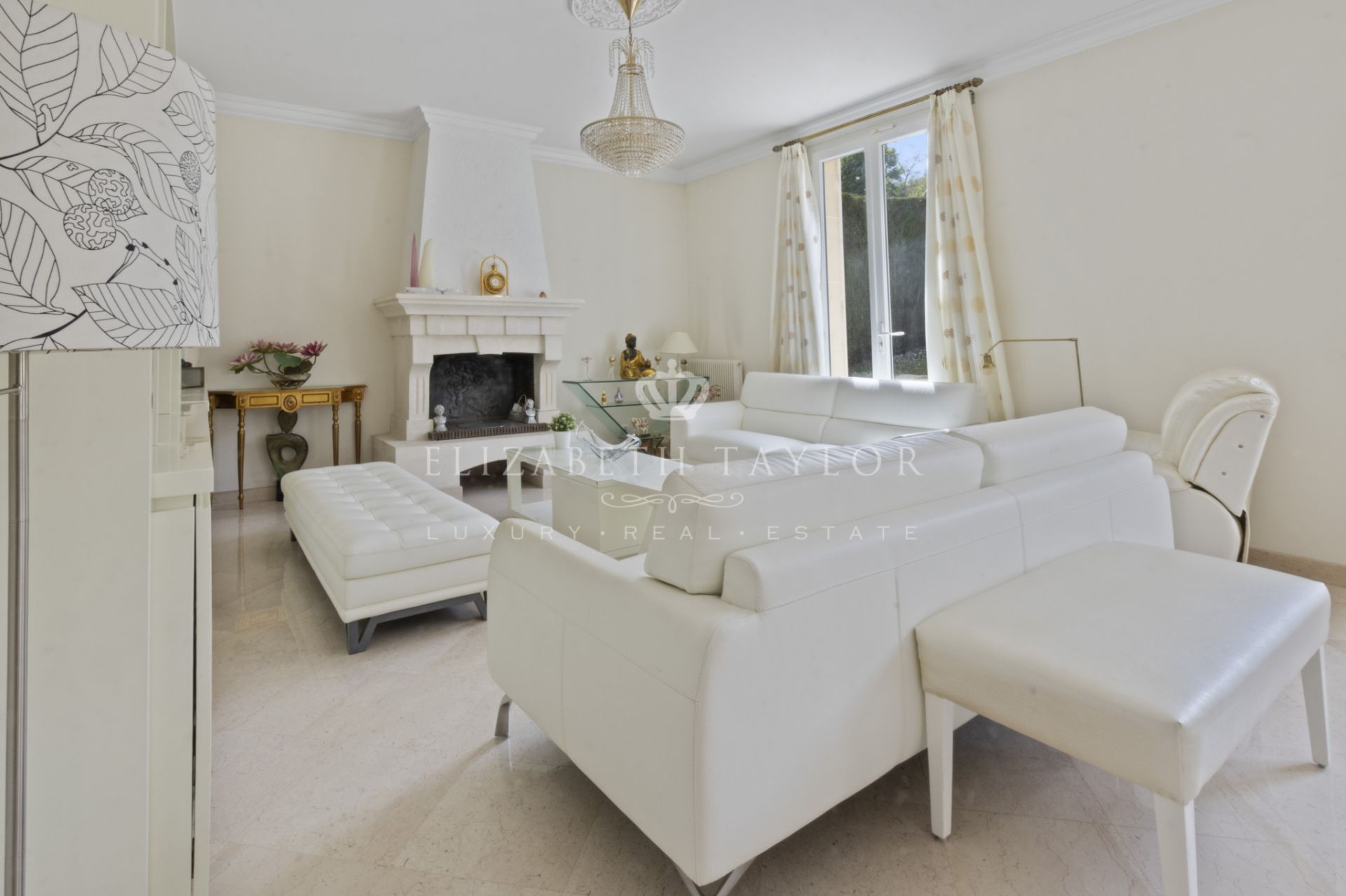 house 10 rooms for rent on Rueil-Malmaison (92500)