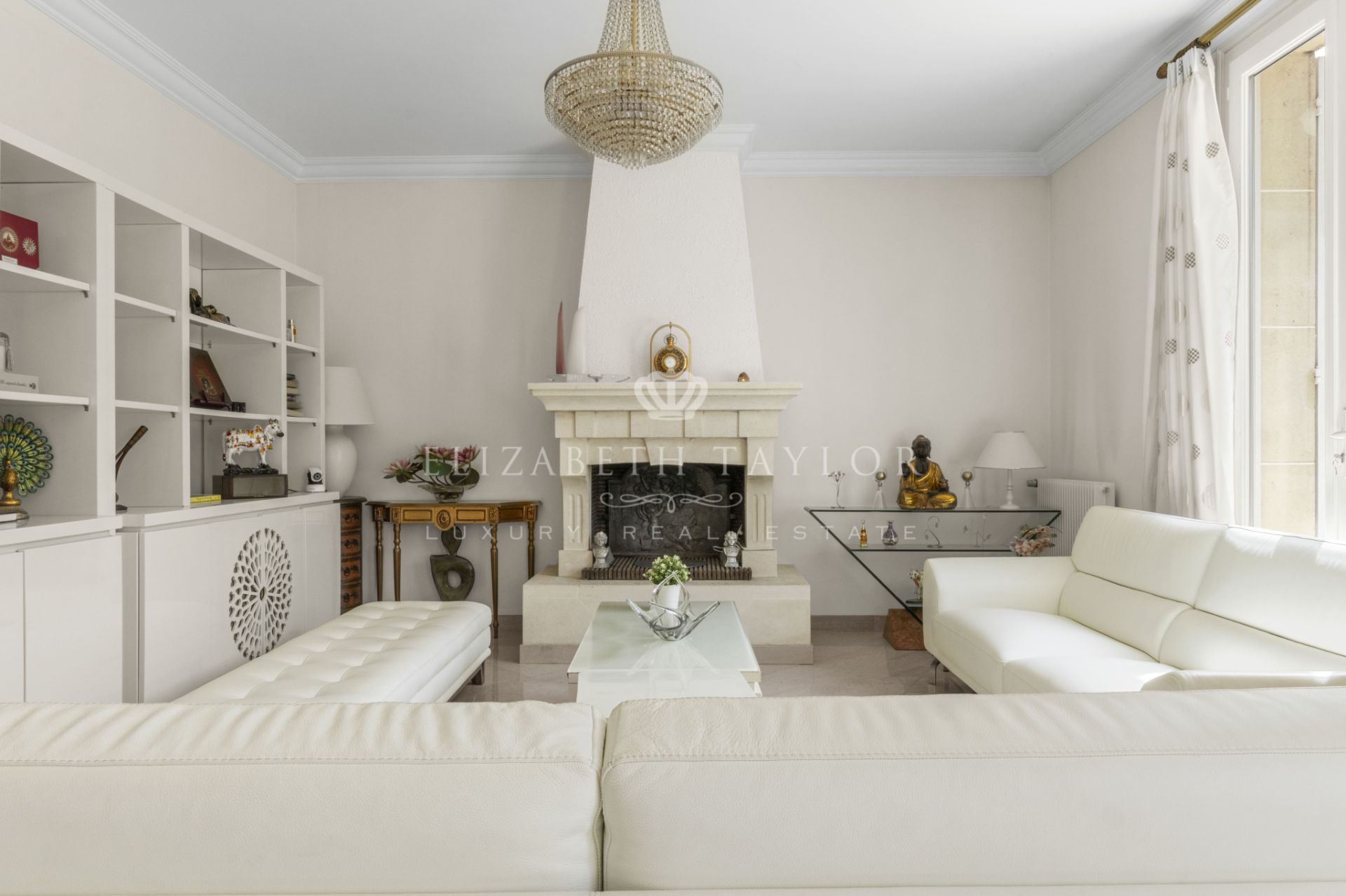 house 10 rooms for rent on Rueil-Malmaison (92500)