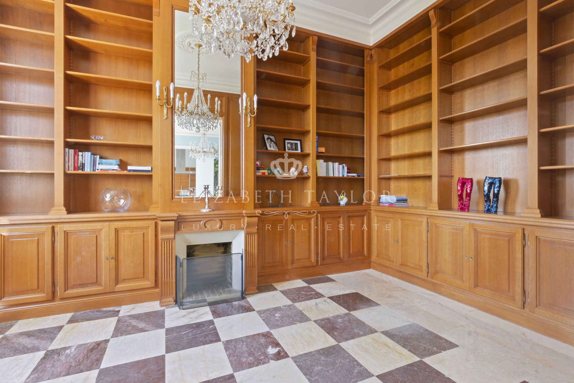 property 12 rooms for sale on Saint-Germain-en-Laye (78100)