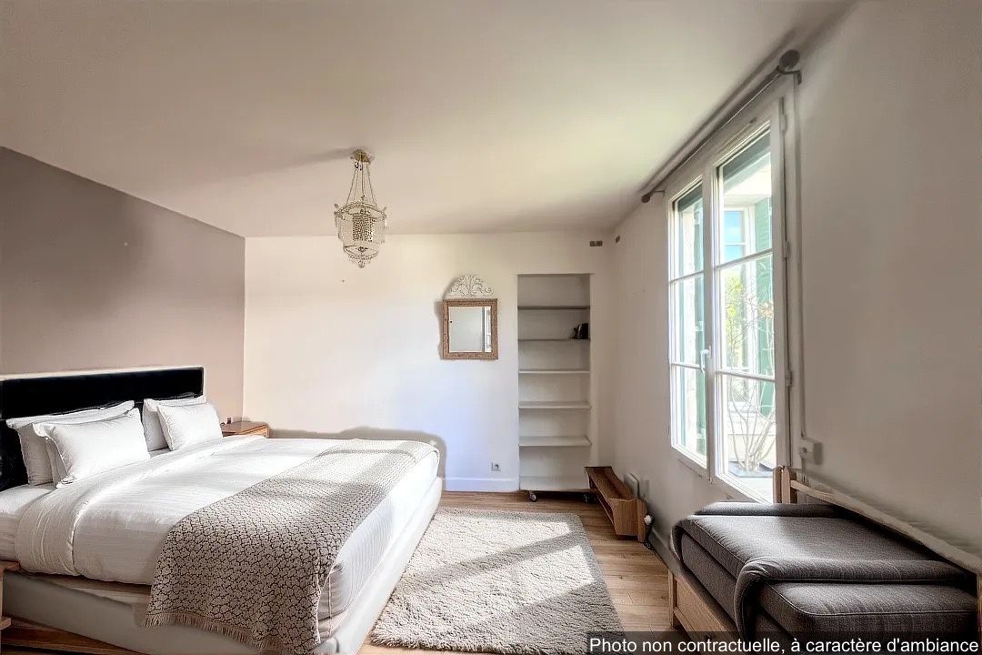 house 4 rooms for sale on Le Vésinet (78110)