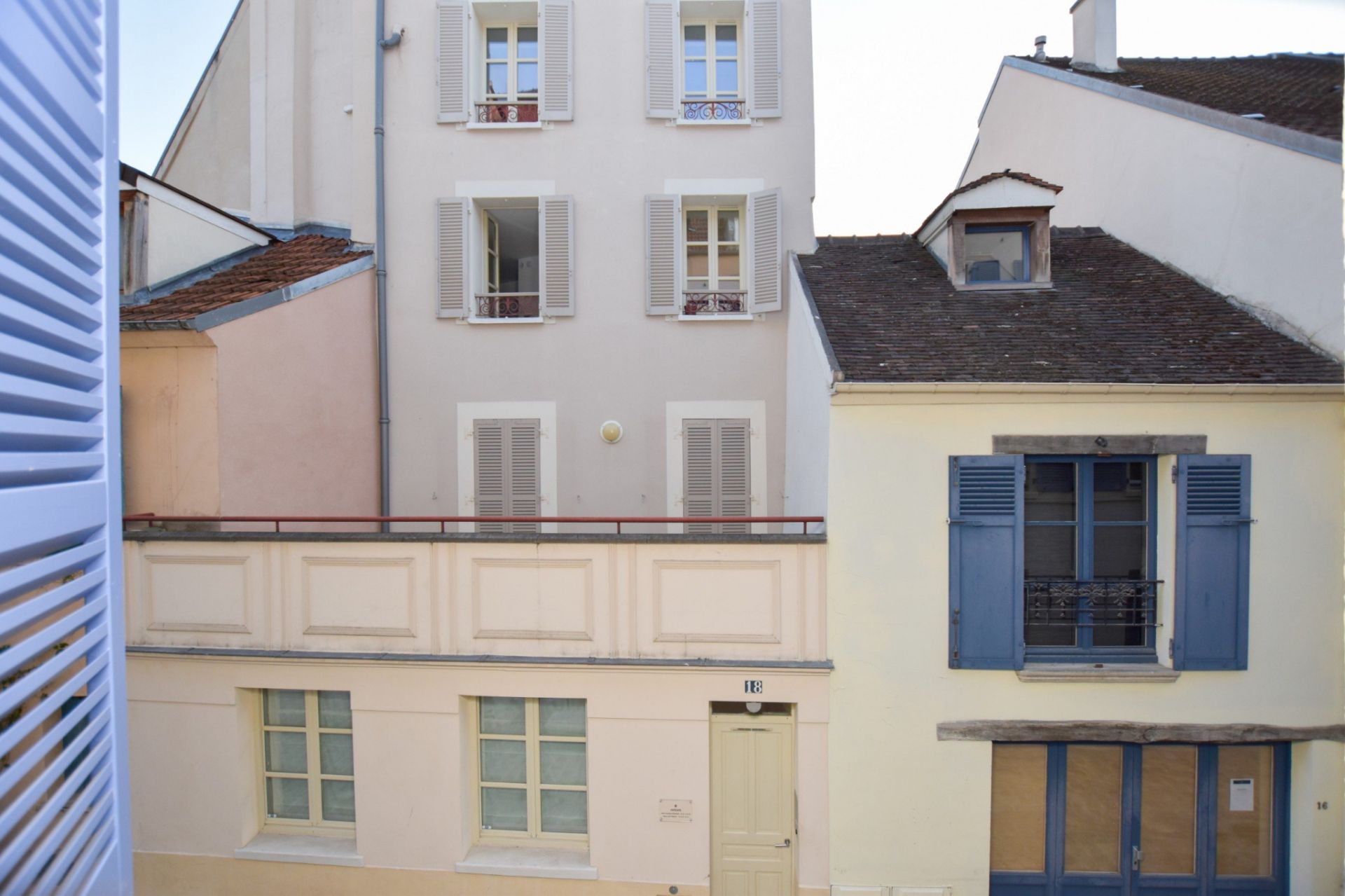 apartment 3 rooms for sale on Saint-Germain-en-Laye (78100)