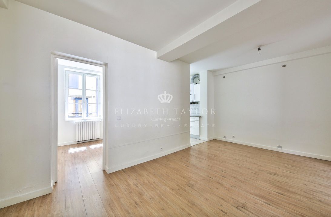 apartment 3 rooms for sale on Saint-Germain-en-Laye (78100)