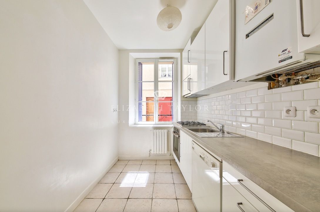 apartment 3 rooms for sale on Saint-Germain-en-Laye (78100)