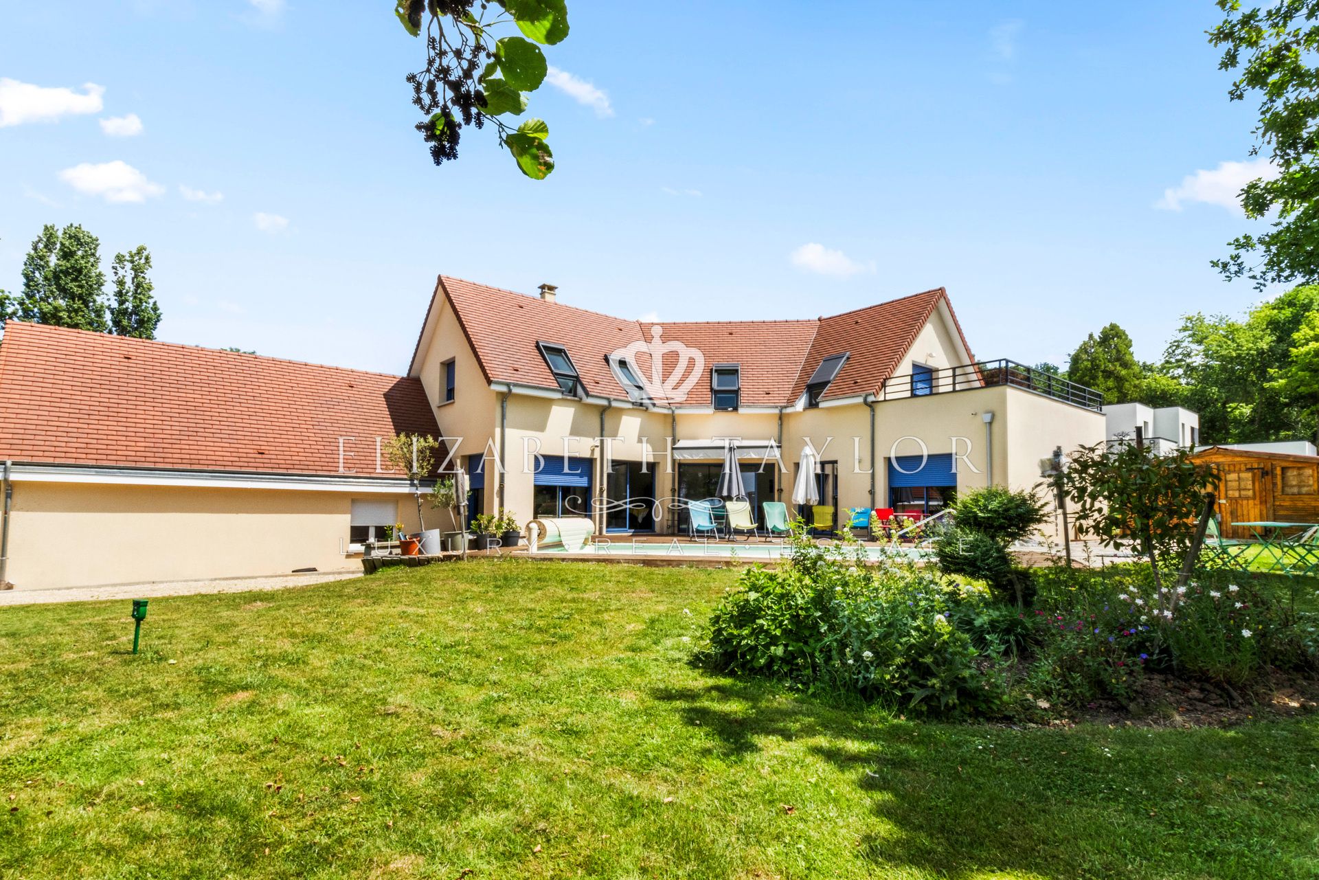 villa 8 pièces en vente sur Bazemont (78580)