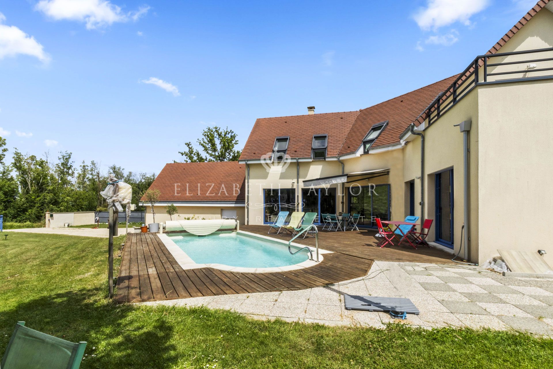 villa 8 pièces en vente sur Bazemont (78580)