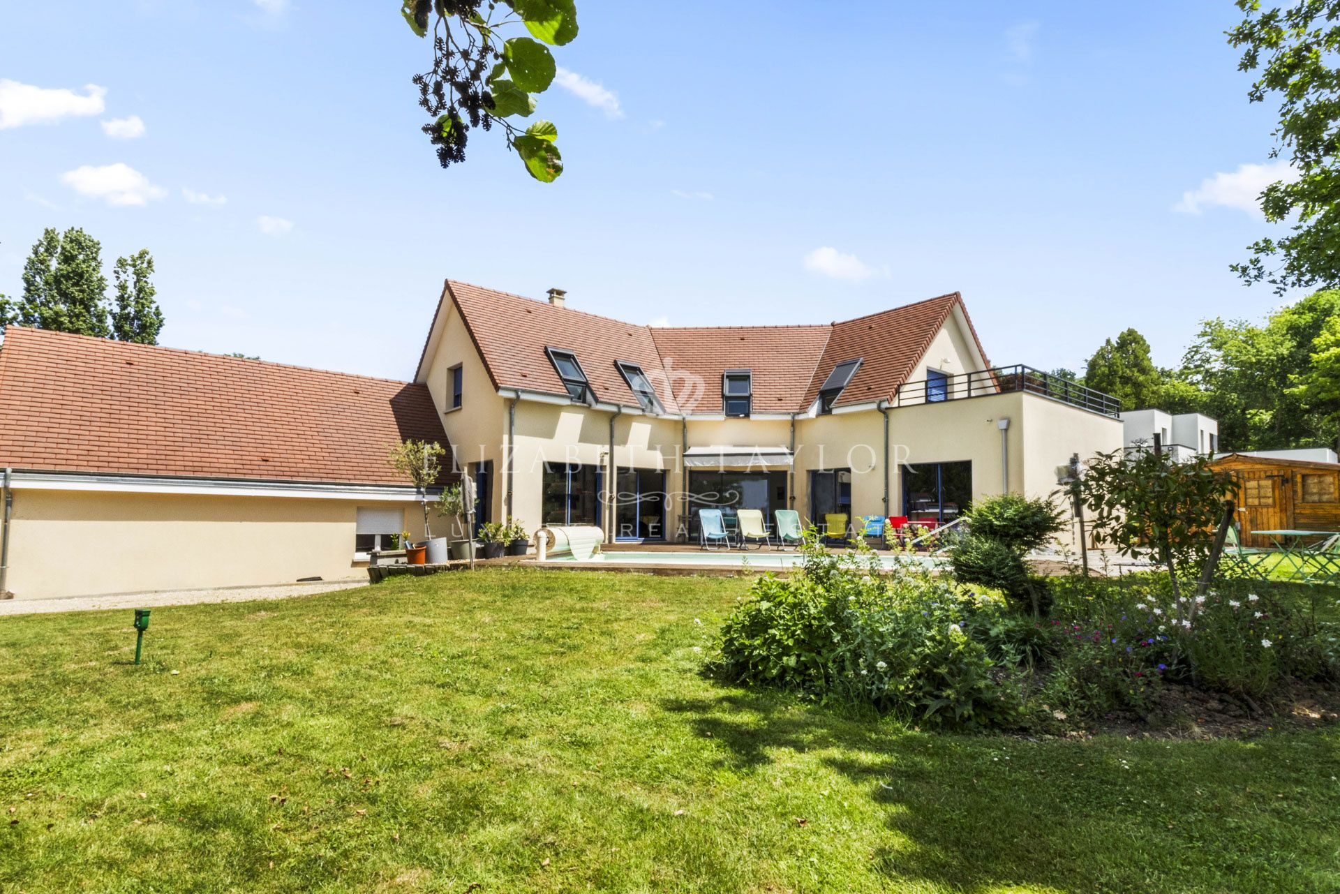 villa 8 pièces en vente sur Bazemont (78580)