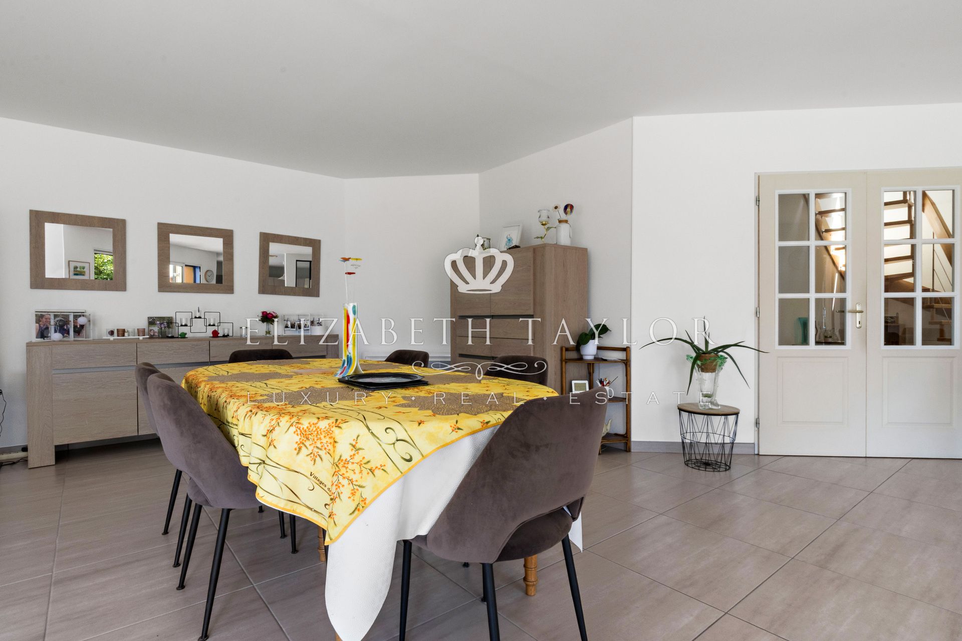 villa 8 pièces en vente sur Bazemont (78580)