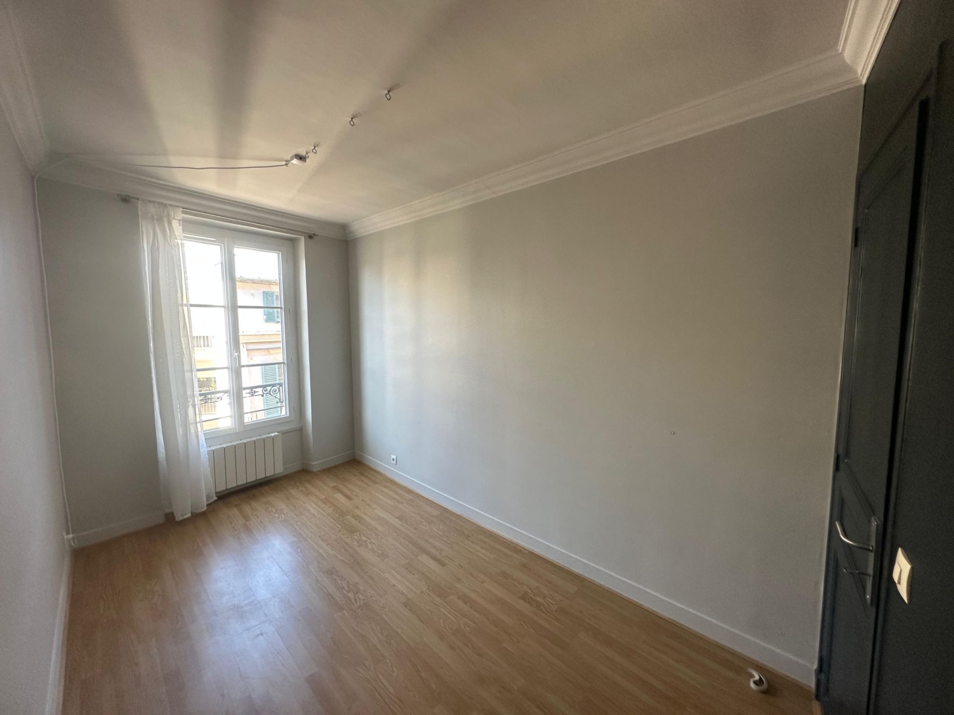 apartment 4 rooms for sale on Saint-Germain-en-Laye (78100)