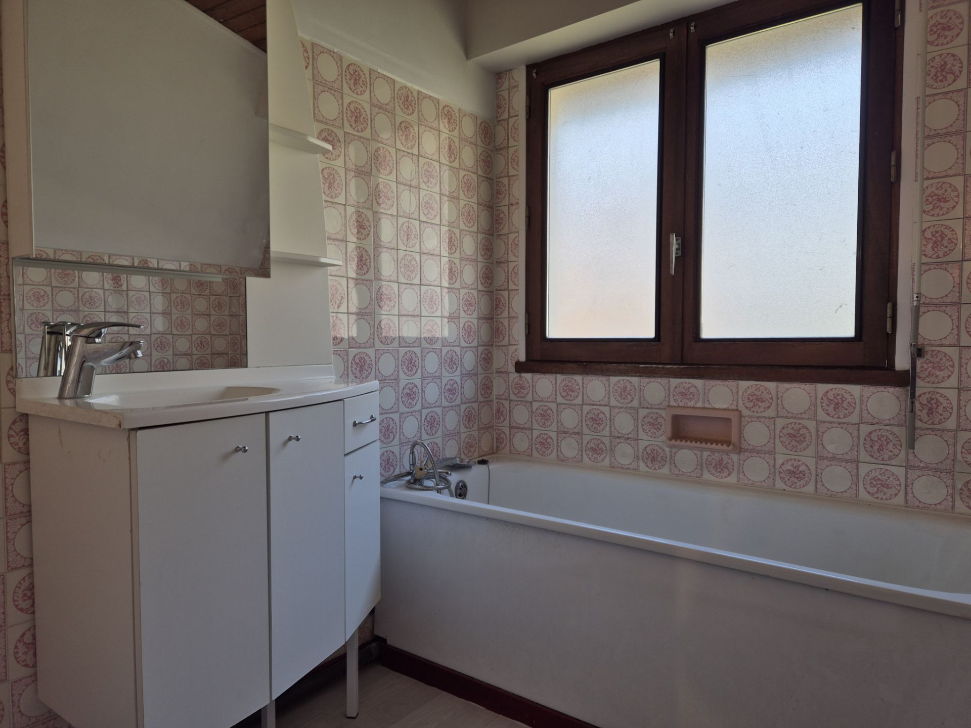 house 6 rooms for sale on Chevreuse (78460)