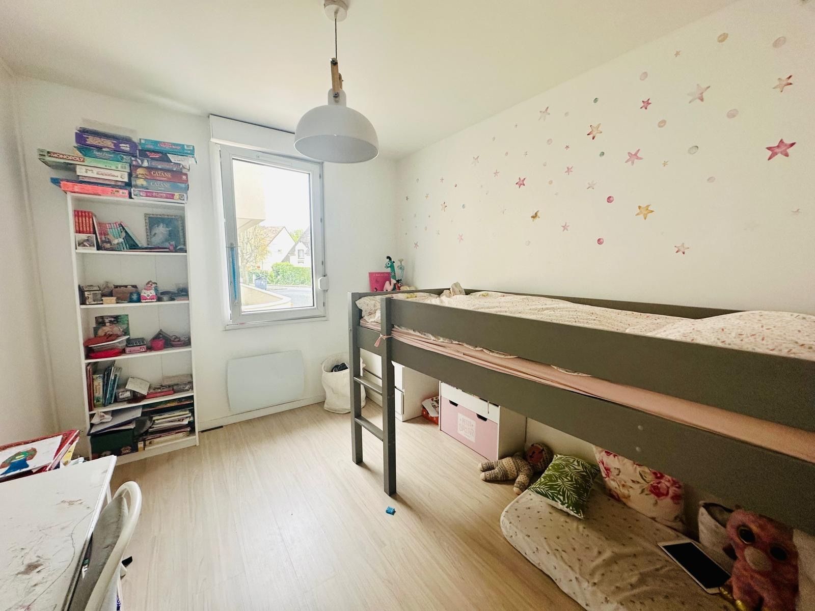 apartment 5 rooms for rent on Fourqueux (78112)