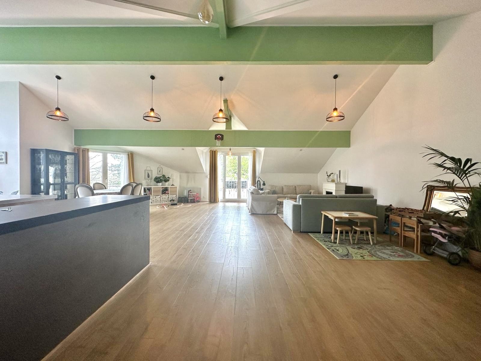 apartment 5 rooms for rent on Fourqueux (78112)