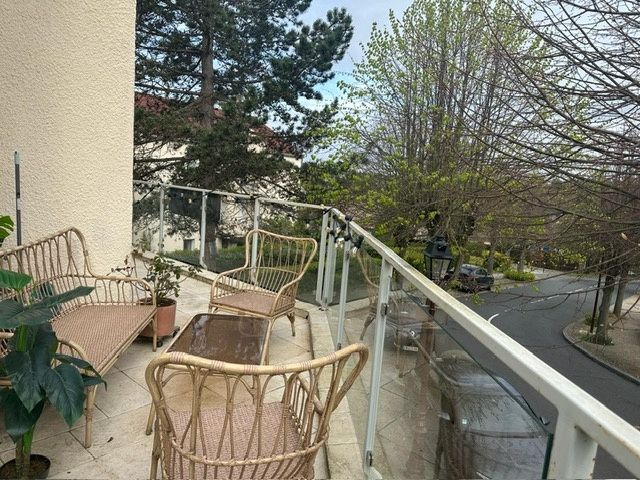 apartment 5 rooms for rent on Fourqueux (78112)