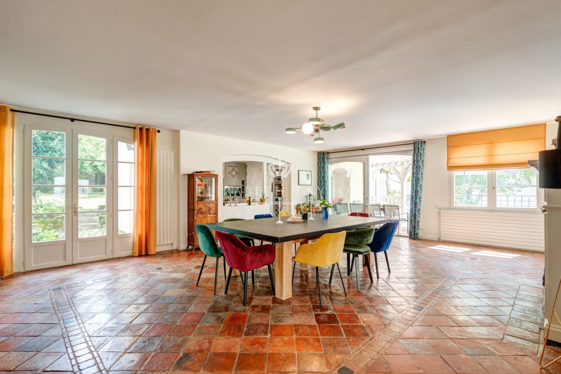 maison 14 pièces en vente sur Noisy-le-Roi (78590)