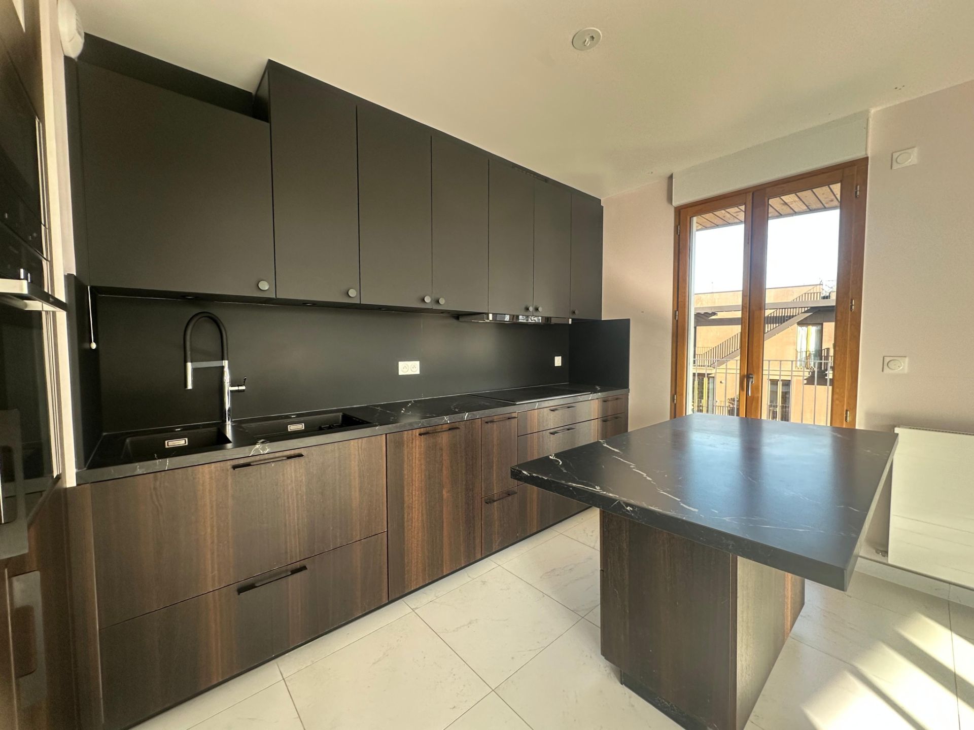 apartment 5 rooms for sale on Le Vésinet (78110)