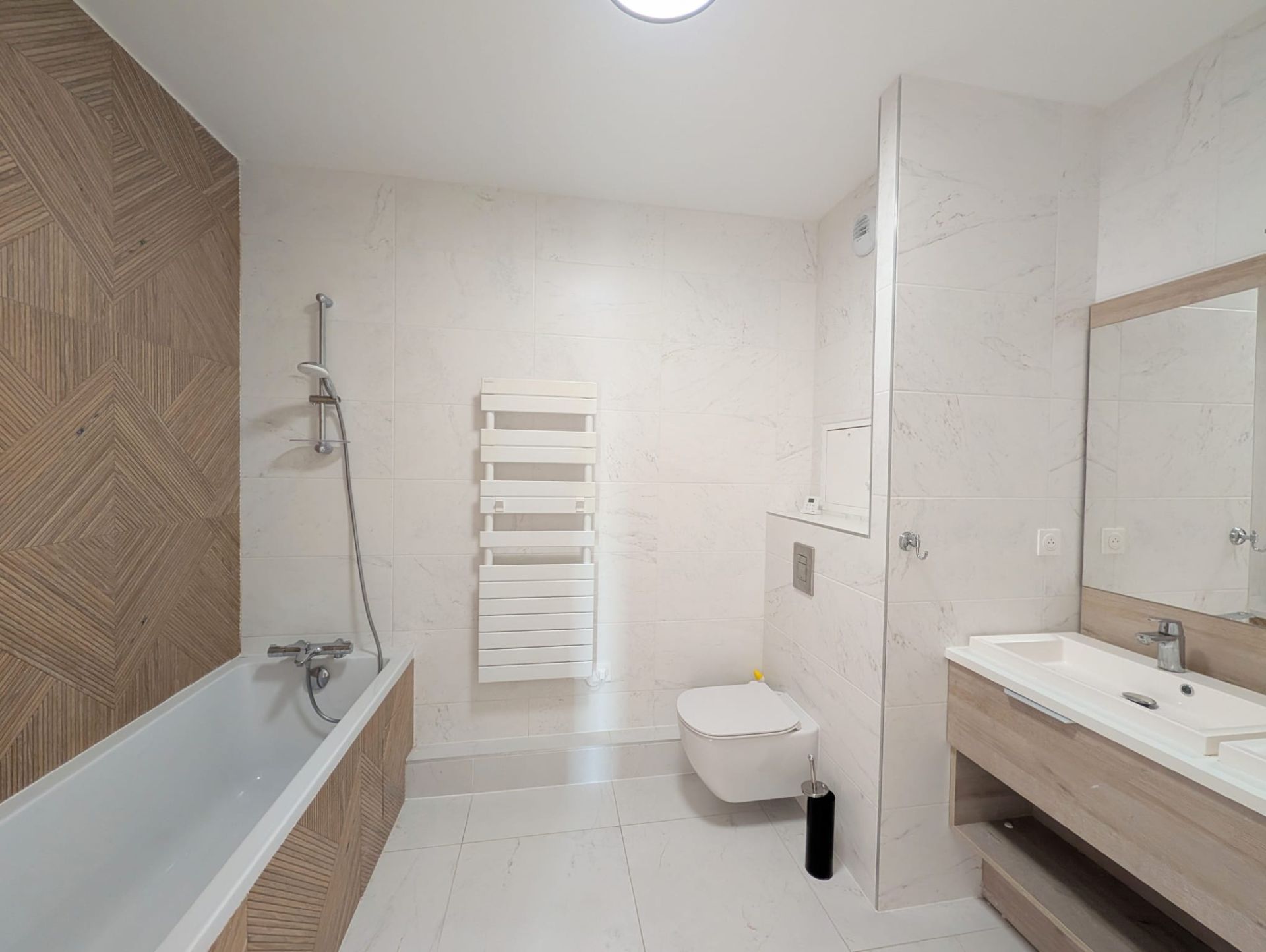 apartment 5 rooms for sale on Le Vésinet (78110)