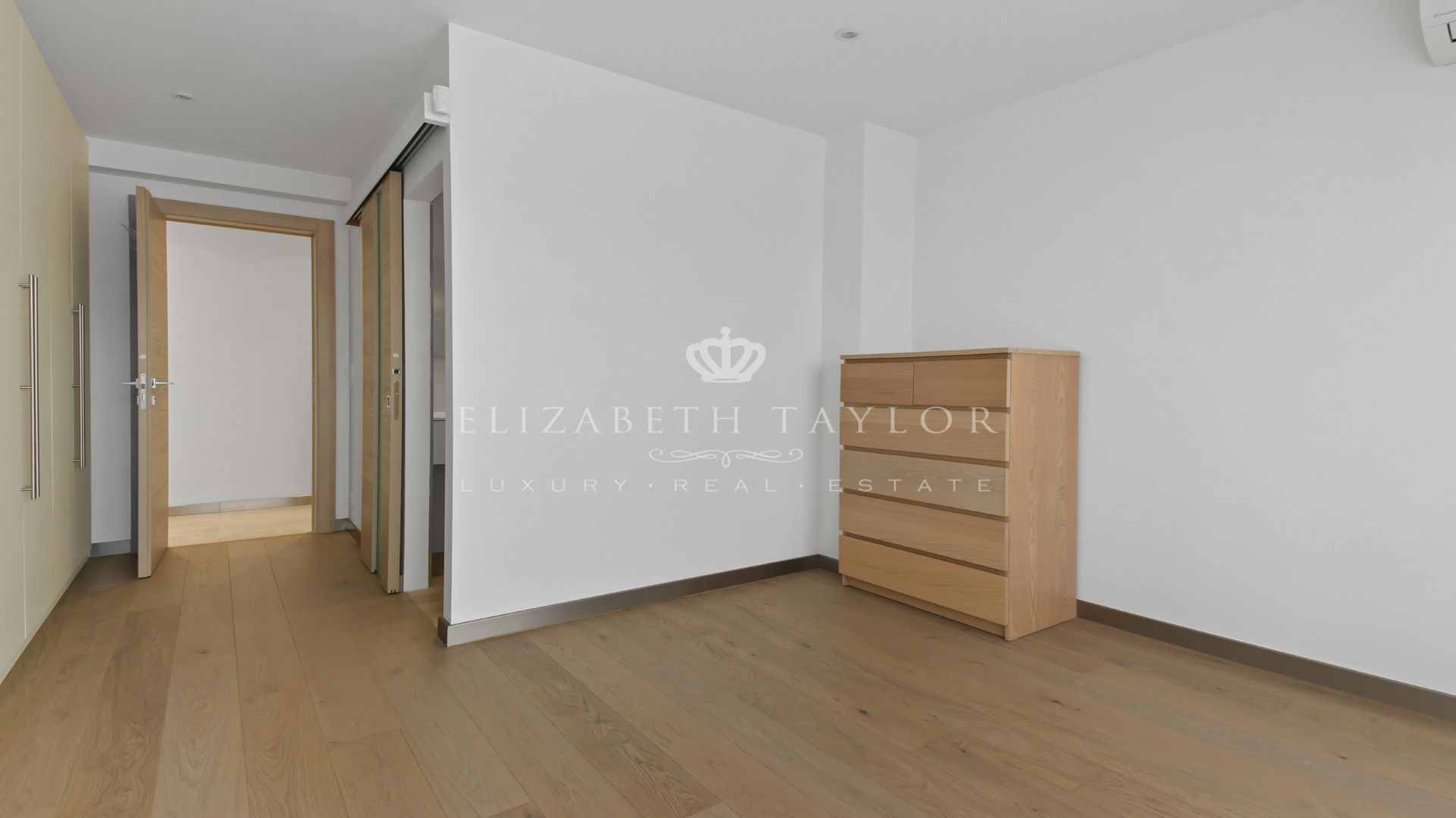 maison 11 pièces en vente sur Chatou (78400)