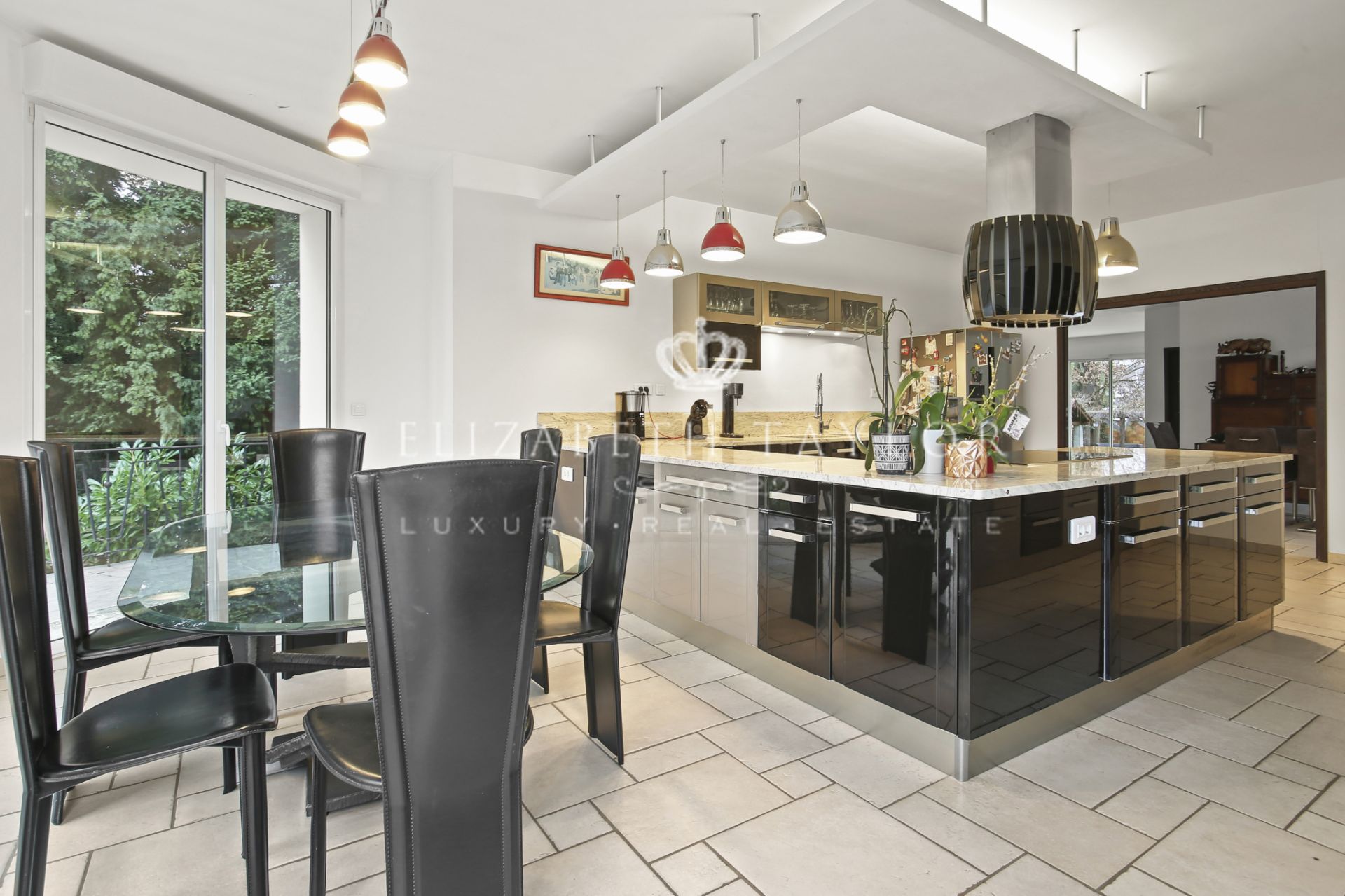 maison 11 pièces en location sur Le Vésinet (78110)