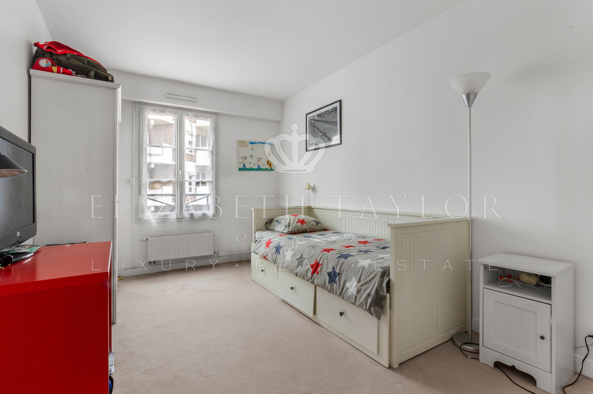 apartment 3 rooms for sale on Le Vésinet (78110)