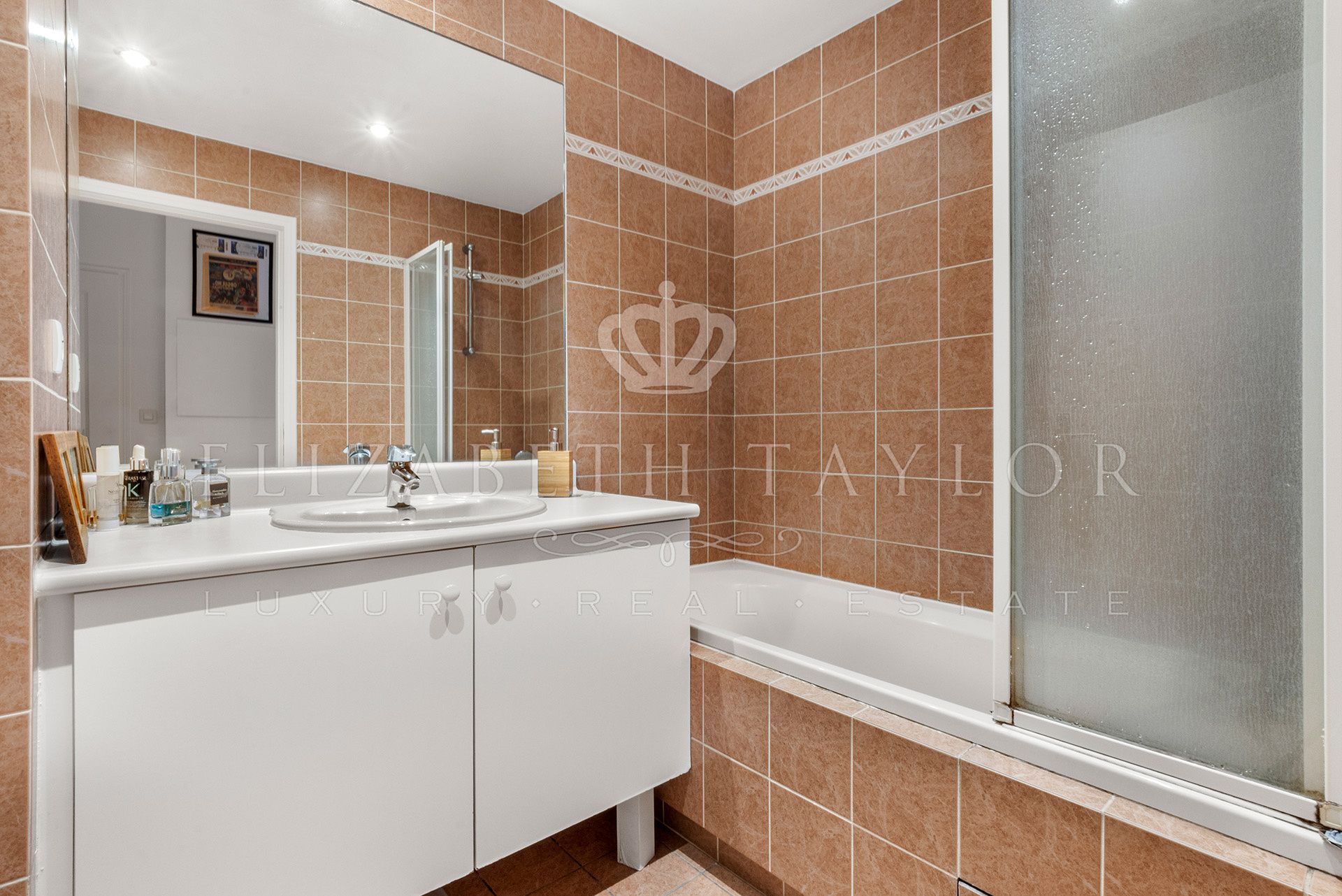 apartment 3 rooms for sale on Le Vésinet (78110)