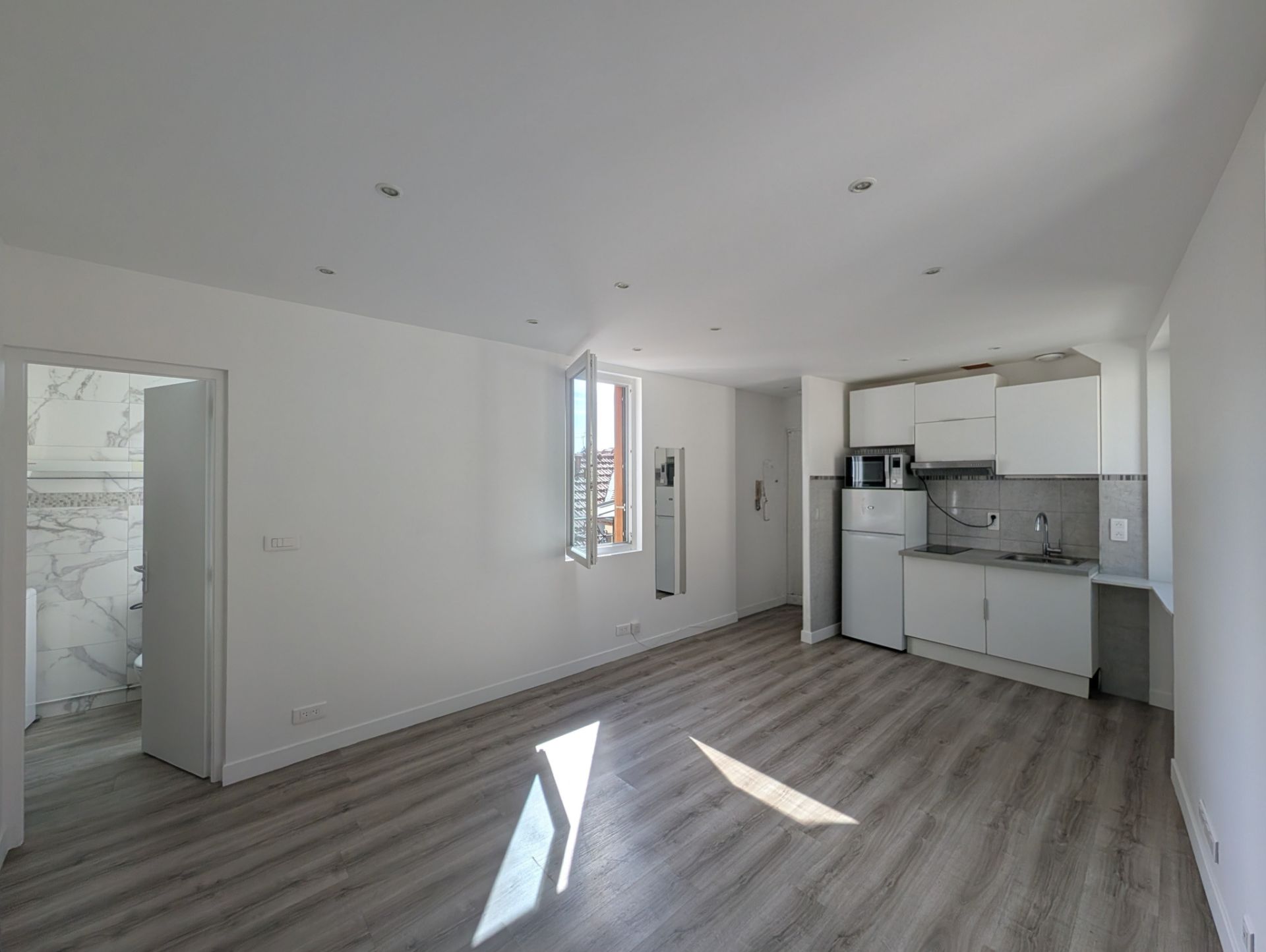 appartement 1 pièce en vente sur Saint-Germain-en-Laye (78100) - Plus de details