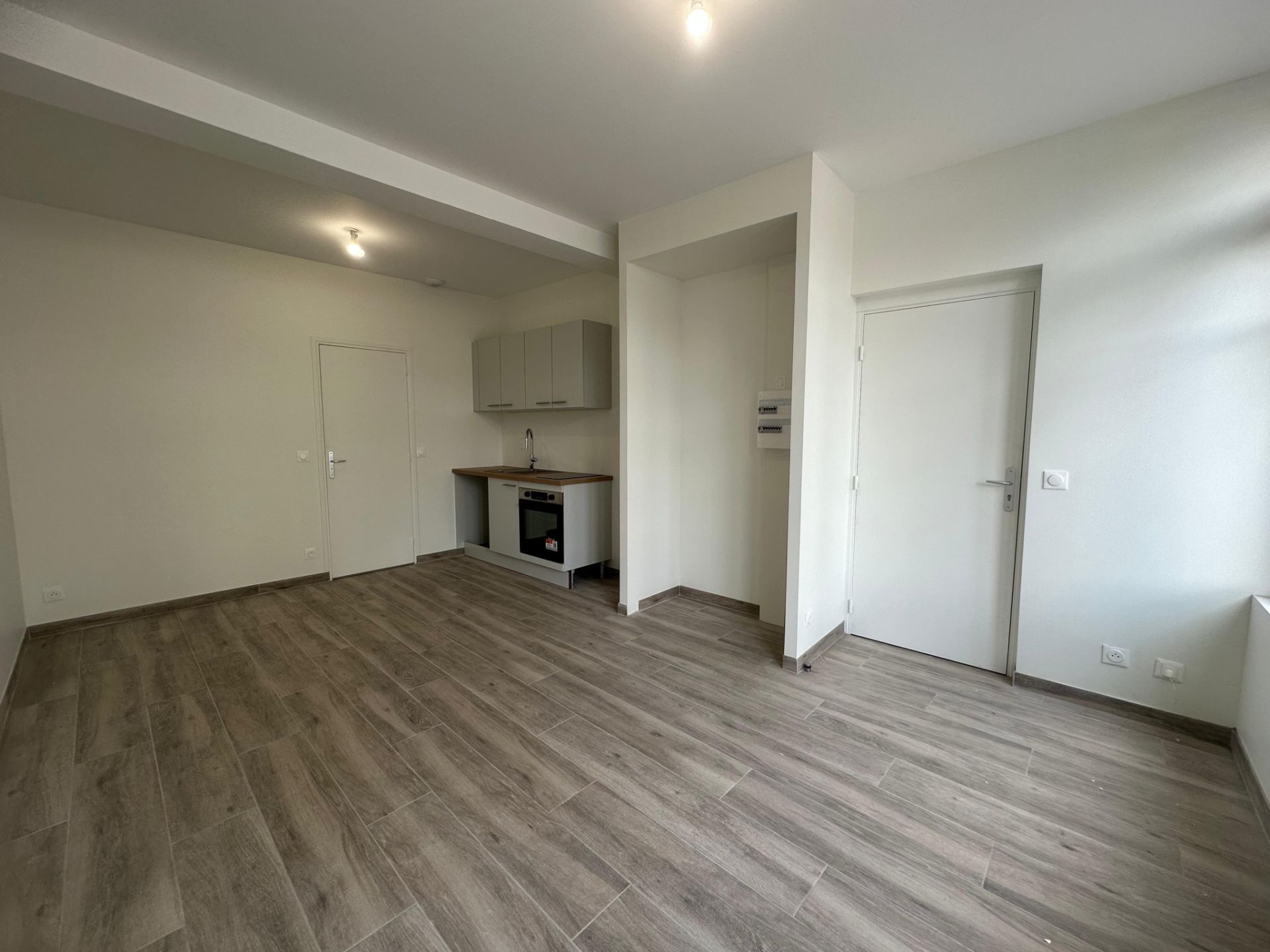 apartment 2 rooms for sale on Deauville (14800)