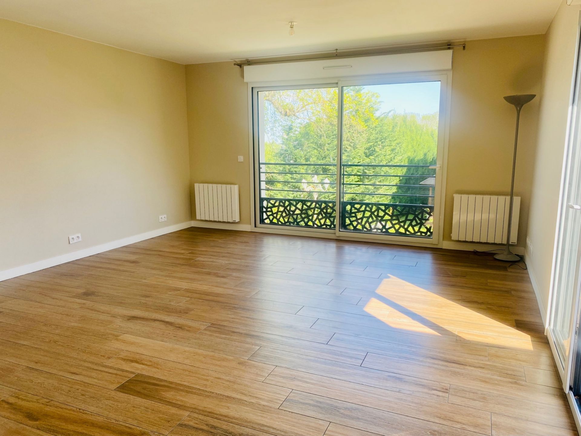 apartment 2 rooms for rent on Orgeval (78630)