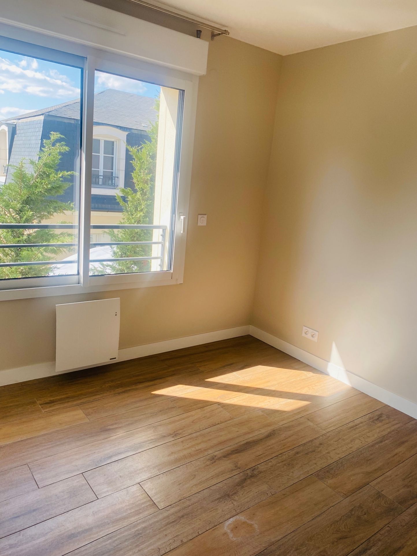 apartment 2 rooms for rent on Orgeval (78630)