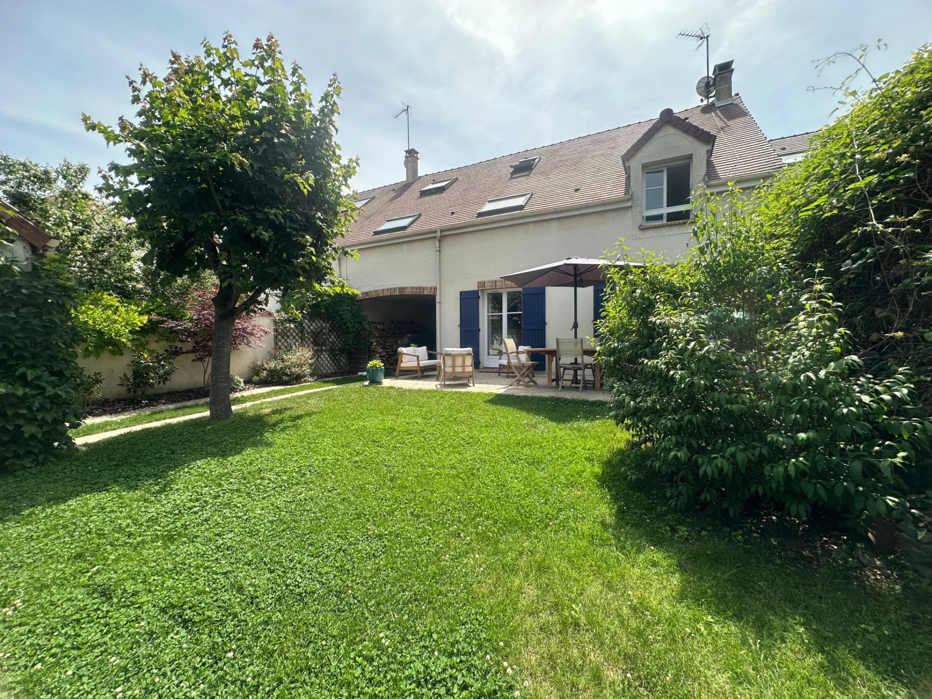 maison 8 pièces en location sur Montesson (78360)
