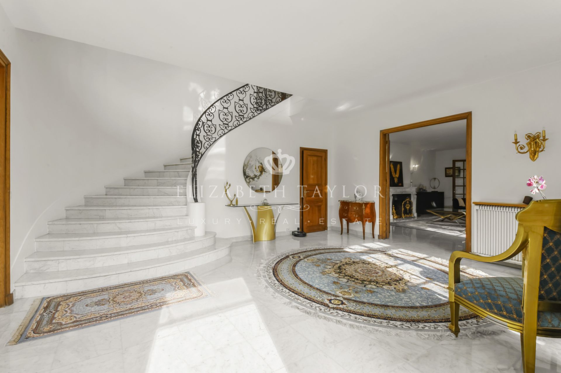 villa 14 rooms for sale on Le Vésinet (78110)