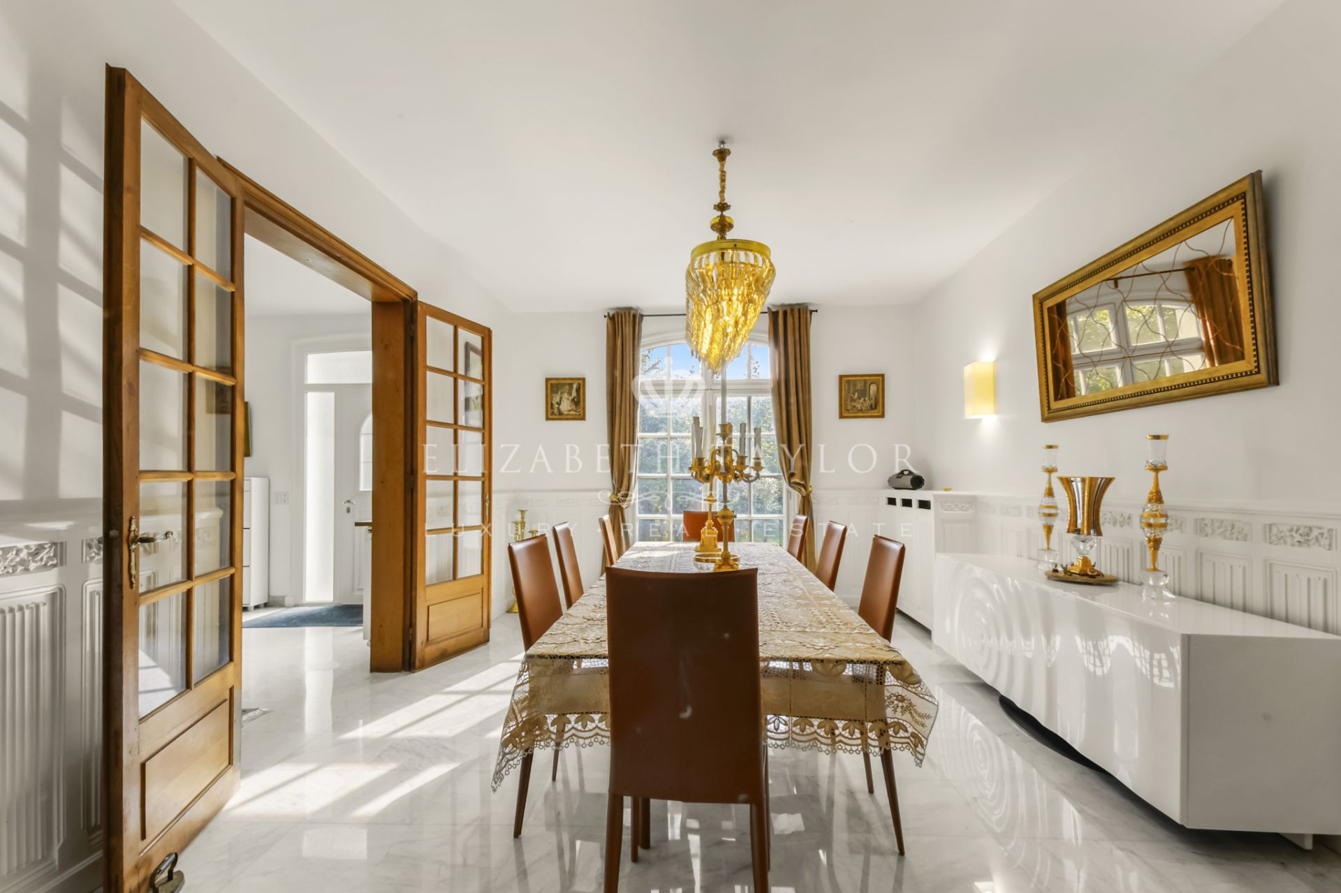 villa 14 rooms for sale on Le Vésinet (78110)