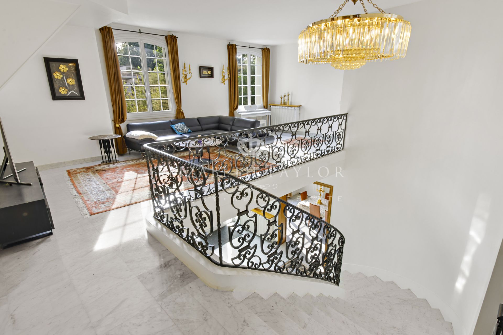 villa 14 rooms for sale on Le Vésinet (78110)