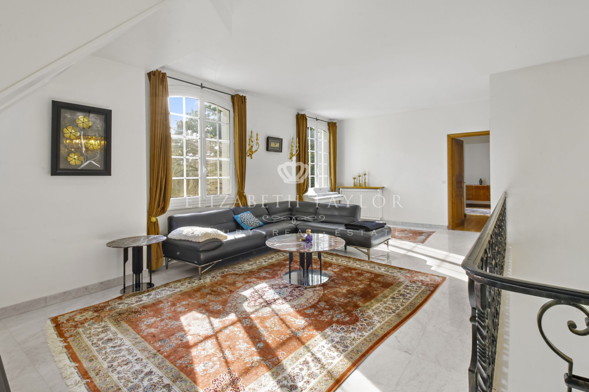 villa 14 rooms for sale on Le Vésinet (78110)