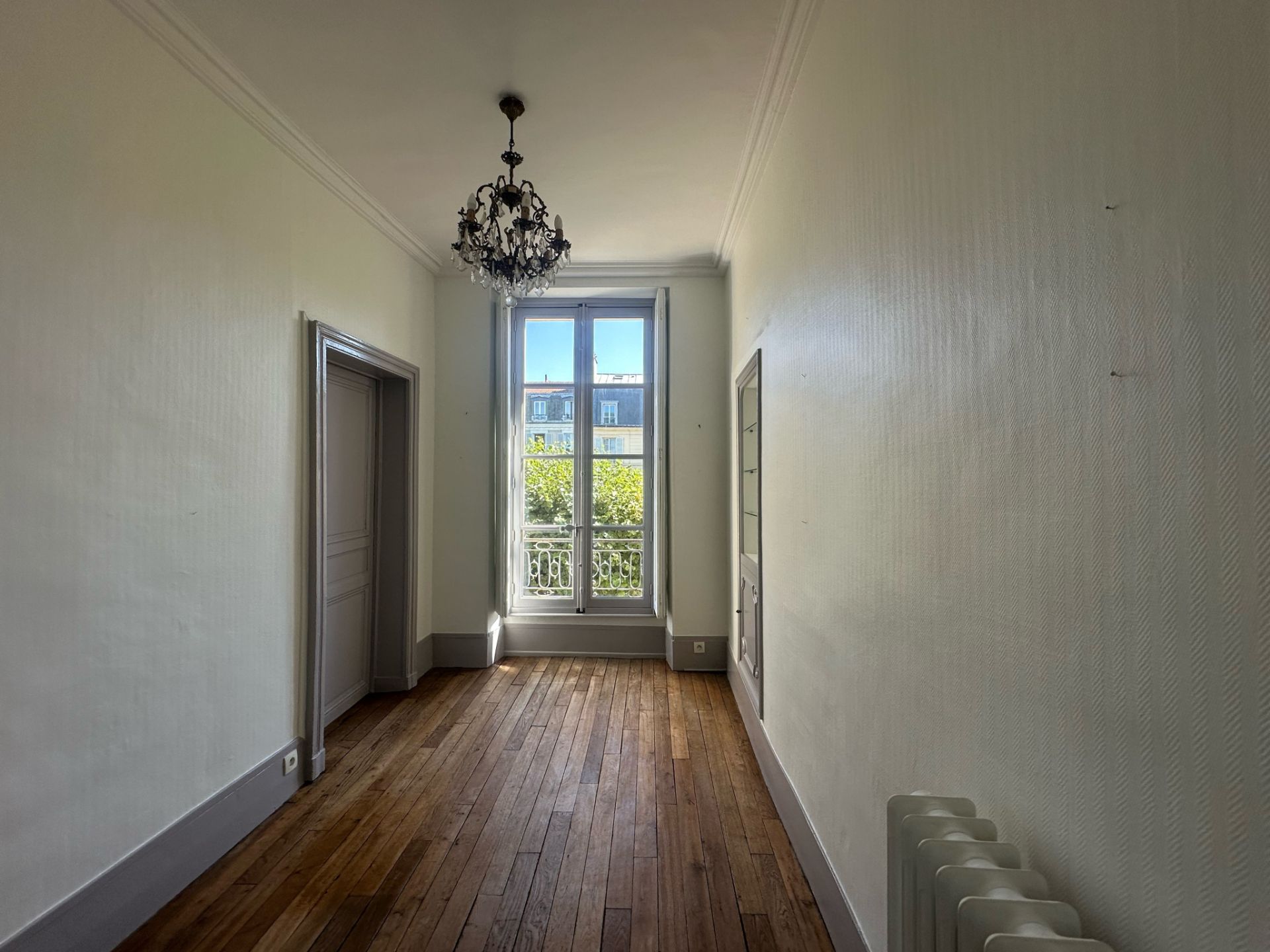 appartement 6 pièces en location sur Versailles (78000)