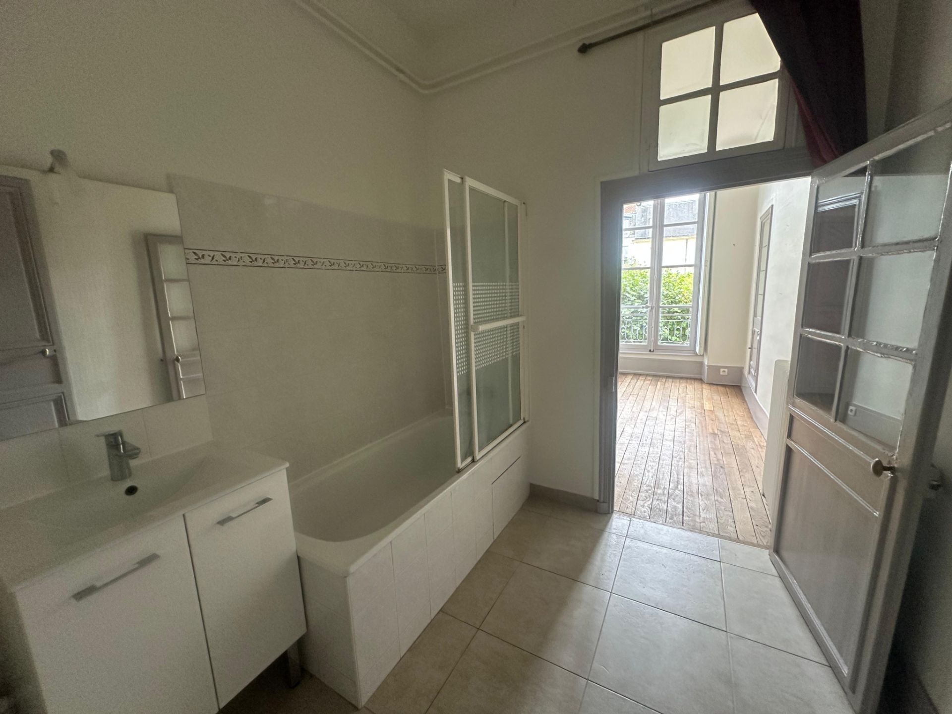 appartement 6 pièces en location sur Versailles (78000)