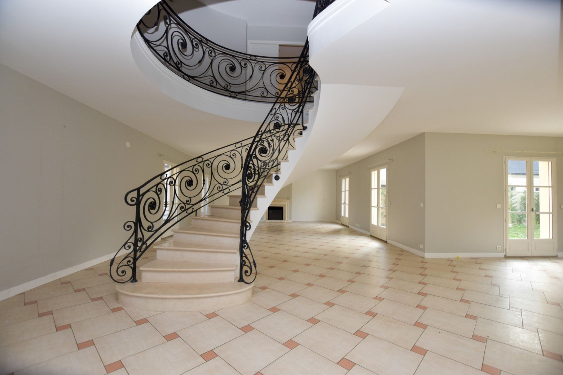 propriété 9 pièces en location sur Orgeval (78630)